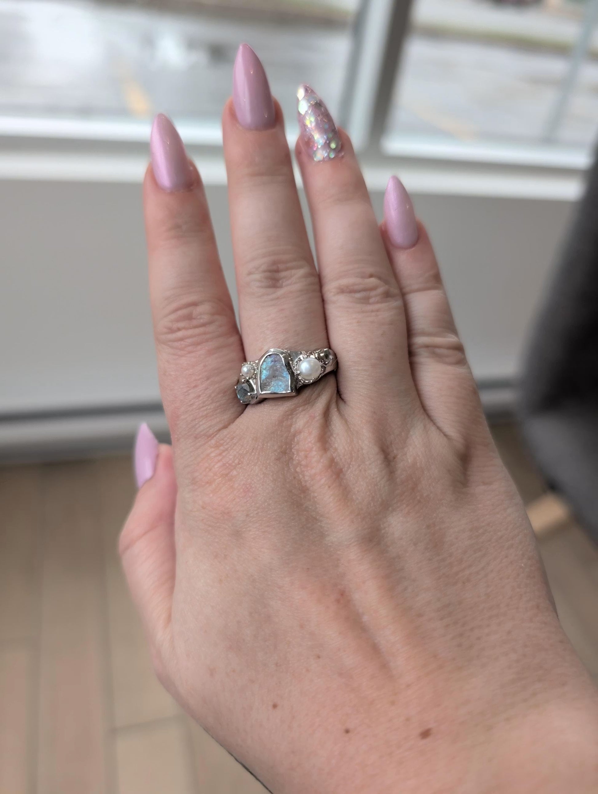 Rhodium Silver Plated, Moissanite D-E / Citrined